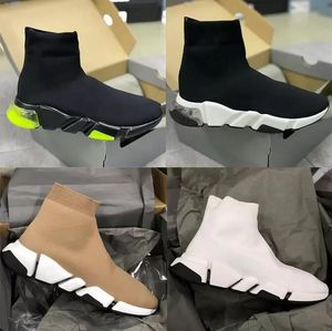 2022 Chaussures de sport de marque Chaussettes d'imitation décontractées Technologie de tricot 3D Mode Blanc Noir Semelle Graffiti avec boîte