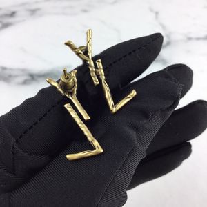 2022 moda oro Stud pendientes broche colgante para mujer pendiente lujos diseñadores joyería Sutds 925 aros de plata de alta calidad 22032804R
