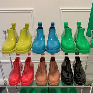 2022 Fashion thicken low pvc water shoes rain boots galoshes for woman casual plush Middle Tube Rain Boot Waterproof non-slip hunter wear-resistant green box
