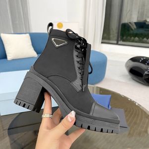 Noir talons hauts bottines Designer femmes Triangle 7.5CM mode hiver moto chaussons en cuir véritable Nylon chaussures de Combat