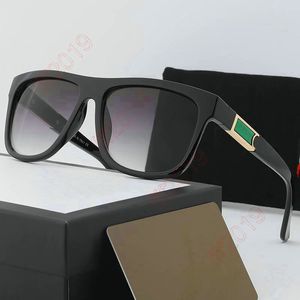 2022 hombres Millonarios Gafas de sol Pétalo negro Gafas de sol cuadradas Mujeres Marco grande Gafas de sol barrocas Espejo femenino Gafas Unisex Degradado Lunette De Soleil