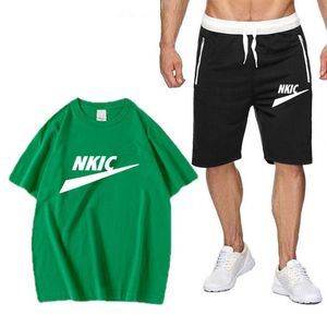 Summer Mens Brand Tracksuit Two Piece Set White Grey T-shirt Short Men Men Men Fashion Sportswear Streetwear Sport Costume
