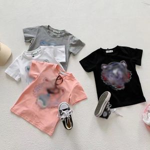 2023 Hot Summer Fashion Nouveaux garçons et filles T-shirt Middle Children T-shirt lâche et à la mode