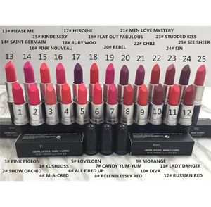 2023 Rouge à lèvres mat M Maquillage Lustre Rétro Rouge à lèvres Frost Sexy Rouge à lèvres mat 3g 25 couleurs rouges à lèvres avec nom anglais pour Sa2885061