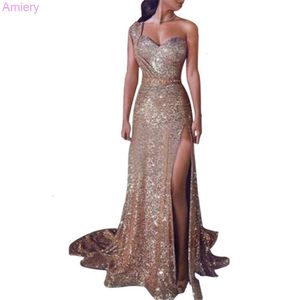 2024 Vestido de noche de talla grande Mujer cuello colgante Elegancia Sexy un hombro Gold Gold Long Party Dresses Mujeres