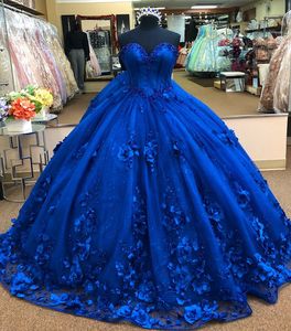 2023 Sexy Princesse Quinceanera Robe De Bal Robes 3D Floral Fleurs Bleu Royal Chérie Dentelle Appliques Perles De Cristal 16 Long Puffy Tulle Plus La Taille Robes De Bal De Fête