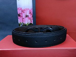 2023 ceinture en cuir lisse ceintures de luxe designer pour hommes grande boucle chasteté masculine top mode mens clémence gros 3.3CM