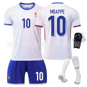 2024 CUP Fútbol francés Jersey Mbappe Summer Childrens de manga corta Grupo de ropa deportiva compra