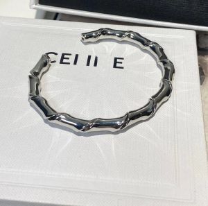 2024 Pulsera de brazalete de diseñador Mujeres de lujo Menores de alta calidad Carta de acero inoxidable Pulsero de bambú de plateado SIMPLE PLATA MUBLITA DE MALAVIA Joya de joyería