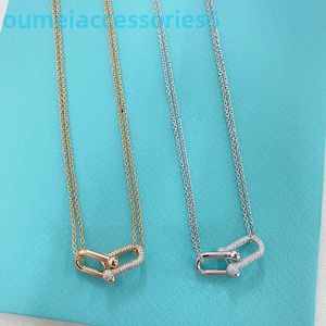 2024 Diseñador Collar de joyería de joyería de marca de lujo Año 925 STERLING SILE HOME YANG YING Baby Same Double Ring Horseshoe Buckle Beld Diamond Mijin Capeedol