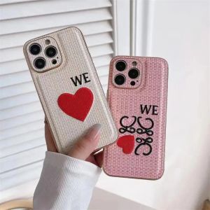 2024 Cas de téléphone de concepteur pour iPhone 15 14 Pro Max Plus 13 12 11 Luxe L Marque Phonecase Mode Coeur Rouge Case Weave Cover Patchwork 3 Couleurs -5