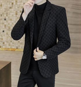 2024 Diseñador de alta calidad Moda Hombre Traje Blazer Chaquetas Abrigos Patrón de flores para hombres Estilista Carta Manga larga Fiesta informal Boda