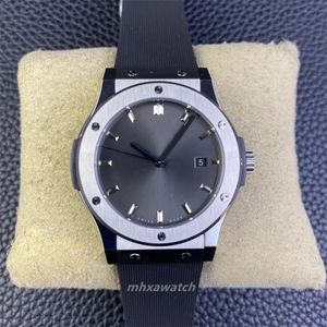 2024 JJ + Factory Mens Watch Diamètre 42mm 1110 Mouvement intégré Sapphir Crystal Miroir Titanium Metal H Type Titane Vis en caoutchouc Natural