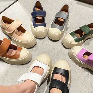 2024 Último modelo Dhgate Designer Sneaker Pablo Mary Jane Zapato Mujer Hombre Cuero negro Plataforma con cordones Ballet Casual S Tacón plano Zapatillas bajas Zapatillas de deporte Suela de goma Chunk