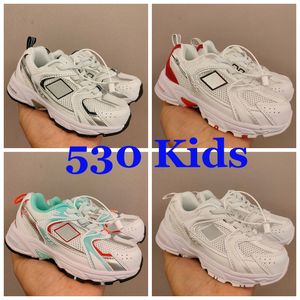 2024 Nouvelle mode 530 Kids Boot Casual Chaussures Baskets Noir Blanc Argent Métallisé Ivoire Bleu Moonbeam Sel De Mer Enfants Plateforme 530 Designer Athlétique Baskets Pour Enfants