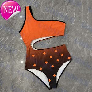 2024 Nuevo diseñador de moda para mujeres al por mayor para mujer de mujer sexy naranja dama jacquard de moda marca hueco bikini mujeres one hombro bikinis traje de baño