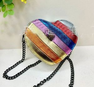 2024 Nouveau Kurt Geiger Eagle Head Rainbow Patch Cœur Femmes en forme de sac Brand d'épaule coloré Fashion Mobile Phone Crossbody Bag Mini portefeuille