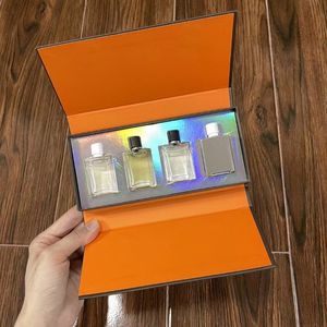 2024 NOUVEAU TOP SET BOX PERFUME 4 pièces Set Men's Perfum's Women's Gift Box 30ml Travel Fragrance Durable Delivery Aliverti Advalue Désodorant