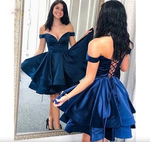 2024 Sexy Short Short Royal Blue Homecoming Dresses fuera de los hombros Tiered Ruffles Corset Back Fiesta Vestido Graduación de vestidos de cola formales