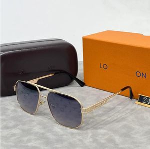 Lunettes de soleil supérieures Men Slim Frame Designer Sunglasses pour hommes Travel de voyage Tendance Men Gift Gifts Ombrage UV Protection Polarisée Boîte-cadeau