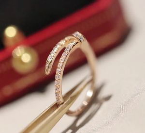 2024 V GOLD LUXURY QUALITY CHARM PUNK PUNK MIND Nail Anneau avec du diamant en deux couleurs plaqué pour les femmes de fiançailles bijoux Gift AVEC BOX TIMP PS4951 Q3