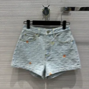 2024 Shorts féminins du luxe de luxe Femme broderie short denim pour la dame d'été décontractée haute taille lâche short new