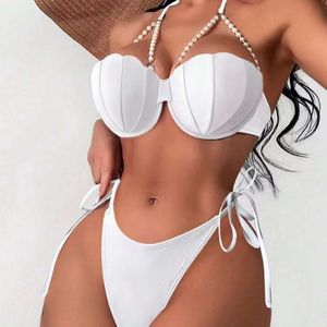 2024 Sweetwear pour femmes Split Shell Enveloppe de perle en lacet en trois points Couleur solide Bikini sexy