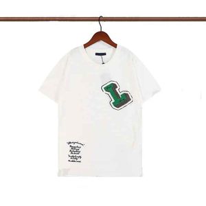 2024L Summer Paris Hommes T-shirts Designer Tee Luxe Flocage Lettre T-shirt T-shirt Classique Mode Blanc, Noir, Vert Femmes Manches courtes Casual Coton T-shirts Tops V