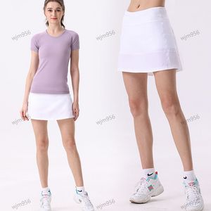 2024LU1u Falda de tenis plisada Mujeres Ropa de gimnasia Deportes Pantalones cortos de yoga Mujer Correr Fitness Danza Yoga Ropa interior Playa Biker Faldas de golf