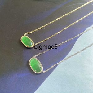 2024 Collares colgantes Kendrascotts Joyería de diseño Kendras Scotts Collar KS Temperamento Diamante brillante Elisa Pequeño collar de ojos de gato verde Joyería para mujer