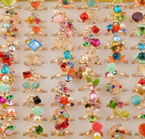 20 piezas joyería de diamantes anillos para mujeres niñas 2018 s anillo mujeres con diamantes de imitación colores mezclados bisutería femenina Gi1148792
