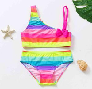 212Y Maillots de bain pour enfants Deux pièces Maillot de bain pour filles Ensemble de bikini pour enfants de haute qualité Ensemble de bikini pour filles en bas âge Ensembles de bikini pour filles11297226157