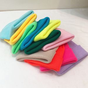 22 Couleurs de bonbons chapeau en tricot pour les enfants bébé hiver fashion beanie coloride solid