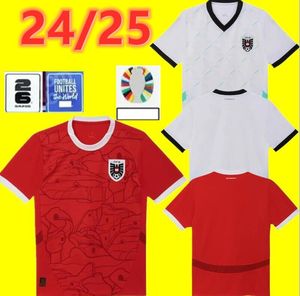 2024 2025 Jerseys de Austria Jerseys Euro Soccer Souvenir 24 25 Casa Red Sets White Jersey White Austria National Football Team Kits Men Tops Camas de camisas Tops 888