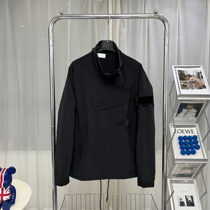 23 hommes vestes mode casual designer sweats à capuche métal nylon imperméable et coupe-vent fonctionnel multi-poches YKK demi-fermeture à glissière design293H