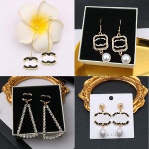 23ss 20style Designers De Luxe Dangle Lettres Stud Plaqué Or 18K Argent 925 Coeur Femmes Célèbres Cristal Strass Boucle D'oreille De Noce Jewerlry