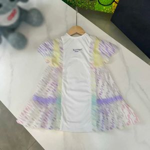 23ss enfants Designer marque robe filles Mode Col rond couleur arc-en-ciel robes toutes les robes d'impression de logo couleur Jupe chemise de haute qualité Vêtements pour bébés k3U t4Rs #