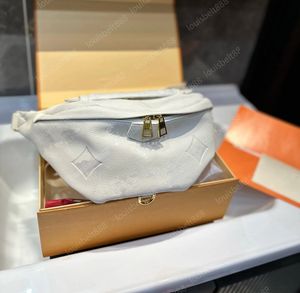 24SS Sac banane/sac de poitrine classique de luxe pour femme pouvant être transporté sur une seule épaule ou en bandoulière pour téléphone portable, matériel original, mode simple