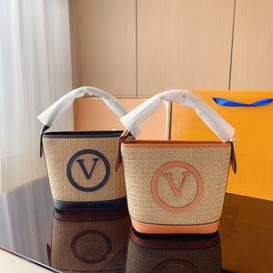 24SS Bolso de diseño de lujo para mujer, diseño de telas combinadas con cuero, bolso de mano tejido a mano, bolso de mujer, bolso de compras, vacaciones, viento, foto de viaje, primera opción, 20CM