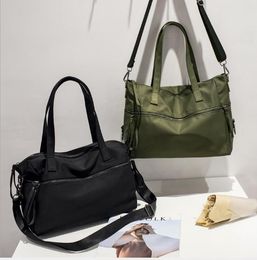 Designer-2019 New Men Design Woman Water-Repellent Nylon Ploth Big Bag Borsa Female Shoulder Messenger Borsa da viaggio a distanza
