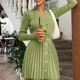 Women Knit Suit Mini Pleated Skirt Pullovers Set Spring Fashion Slim Knitwear Top And High Waist Buttons Suits Ladies 220221