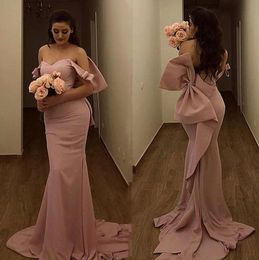 Sexy Off Shoulder Mermaid Bridemaid Dresses Dusty Pink Bow Prom Party Dress Sweep Train Simple Design Long Maid Of Honor Guest Gowns