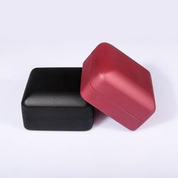 Engagement ring holder online