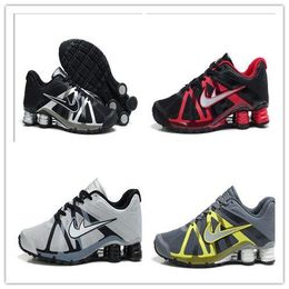 Shox R4 Sneakers Shox R4 Sneakers