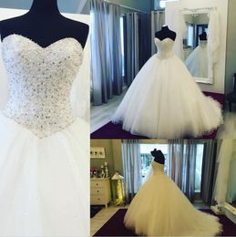 Real Pictures Elegant Wedding Dresses New Arrival Crystals Pearls Beaded High Quality Bridal Gowns Including Gloves & Veil