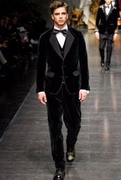 Classic Designe Black Velvet Groom Tuxedos Autumn Winter Style Groomsmen Men Wedding Dress Man Jacket Blazer Suit(Jacket+Pants+Vest+Tie)1116