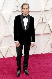 Brad Pitt 2020 Oscars Mens Tuxedo Suits Handsome Mens Complete Designer Tuxedo/Bridegroom Sets Bussiness Men Suits (jacket+Pant+Bow)