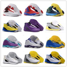 curry 3 grey men