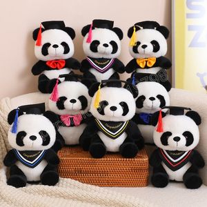 26cm lindo Doctor Panda juguetes de peluche Kawaii osos Panda con sombrero doctoral muñeco de peluche Animal relleno juguete niños regalo de graduación
