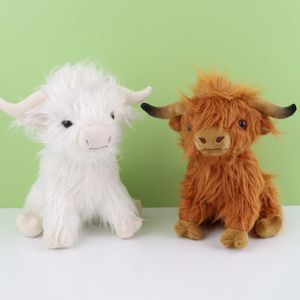 29cm kawaii simulation Highland Cow Animal Poll Doll Soft Farmed Cream Highland Bovins Toy Kyloe Plushie Gift For Kids 231221